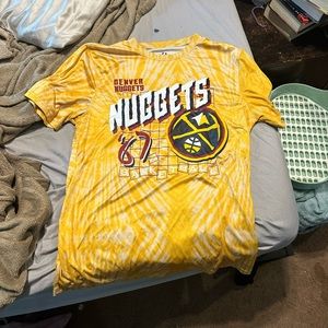 Denver Nuggets shirt size medium